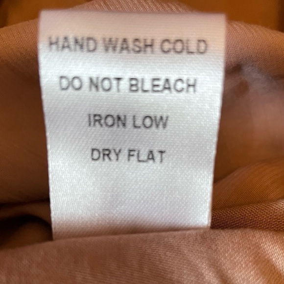 NWOT ruffled mini dress - Picture 5 of 6